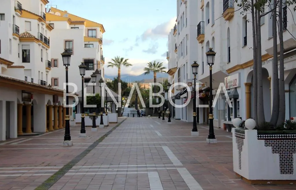 Hotel apartamentowy Benabola Hotel & Suites Marbella