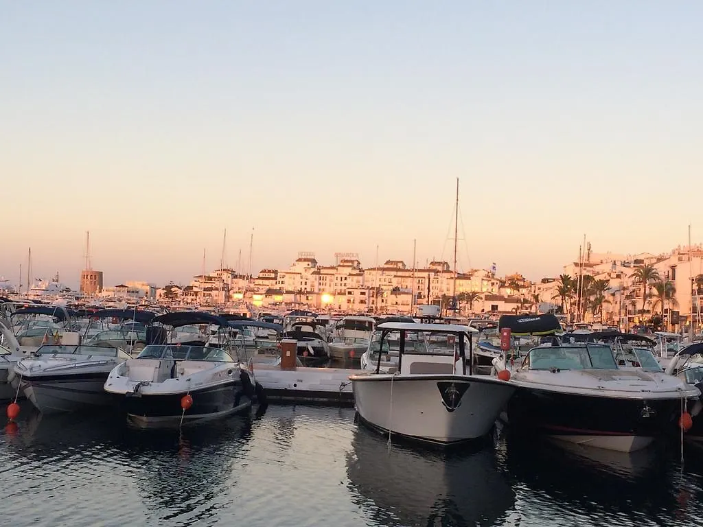 Benabola Hotel & Suites Marbella Lejlighedshotel